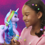 Hasbro My Little Pony 9 tum Crystal Magic Izzy