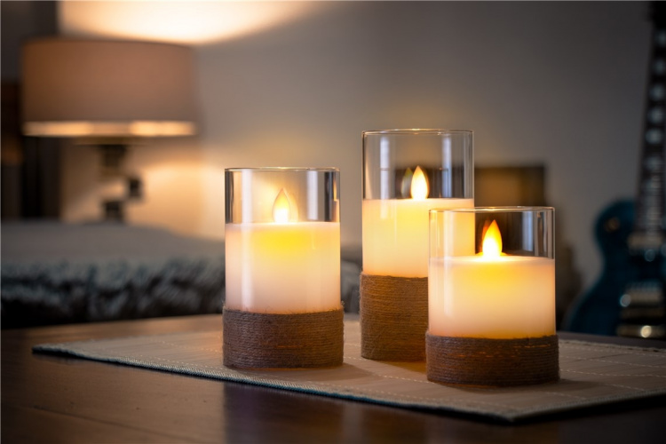 Goobay 3-pack LED-ljus av äkta vax i ett glas, vit, lindad med hampa, inkl. 8x AA (LR6) med timerfunktion och pendelveke, batteridriven, varmvitt (2700 K)