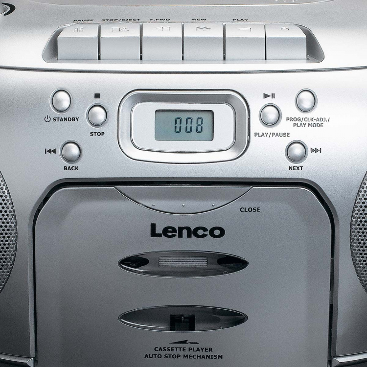 Lenco Bärbar FM-radio CD-kassettspelare Silver Lenco Bärbar FM-radio CD-kassettspelare Silver