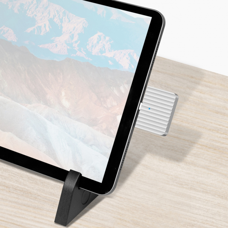LogiLink Mini-kabinett för PCIe NVMe SSD USB-C Aluminium LogiLink Mini-kabinett för PCIe NVMe SSD USB-C Aluminium
