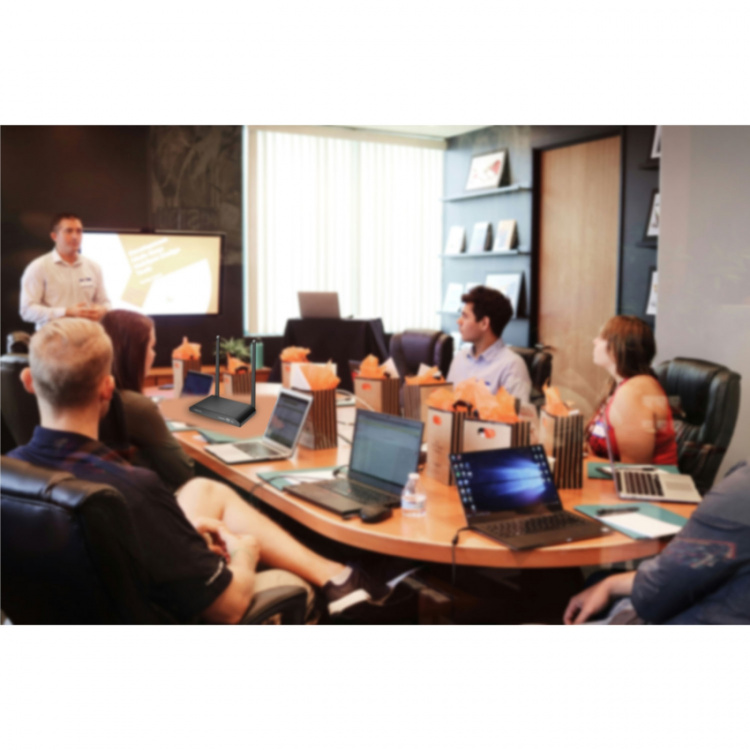 LogiLink Trådlös HDMI-överföring KVM 1till4 4K@60Hz