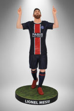 Football\'s Finest Resin Staty 1/3 Paris Saint-Germain (Lionel Messi) 60 cm Football\'s Finest Resin Staty 1/3 Paris Saint-Germain (Lionel Messi) 60 cm