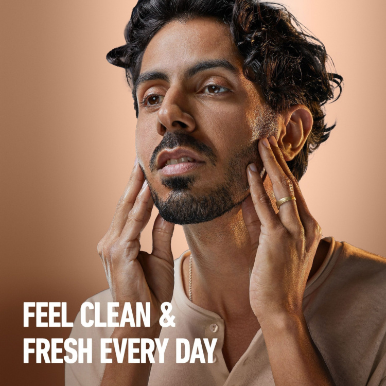 King C. Gillette 3in1 Beard, Face & Hair Wash