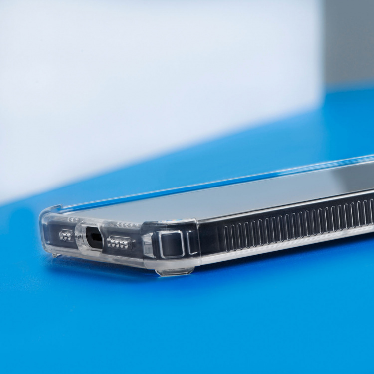 Hama Mobilskal Extreme Protect iPhone 16 Pro Max MagFodral Transparent