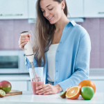 BLACK+DECKER Hand Blender 750W Vit Tillbehör