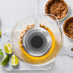 BLACK+DECKER Hand Blender 750W Vit Tillbehör