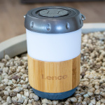 Lenco Lykta med inbyggd Bluetooth®-högtalare Bamboo Lenco Lykta med inbyggd Bluetooth®-högtalare Bamboo