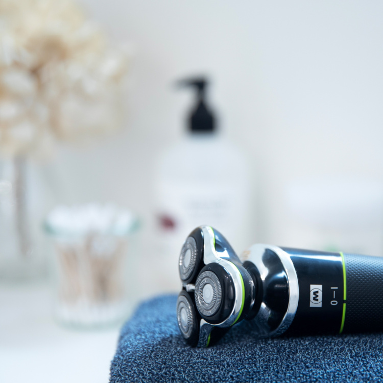 MELISSA Uppladdningsbar rakapparat för män 5W Svart MELISSA Uppladdningsbar rakapparat för män 5W Svart