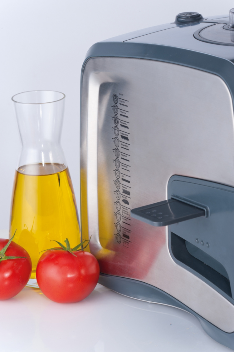 Trebs PastaGusto helautomatisk pastamaskin, 200 watt, inklusive 14 tillbehör Trebs PastaGusto helautomatisk pastamaskin, 200 watt, inklusive 14 tillbehör