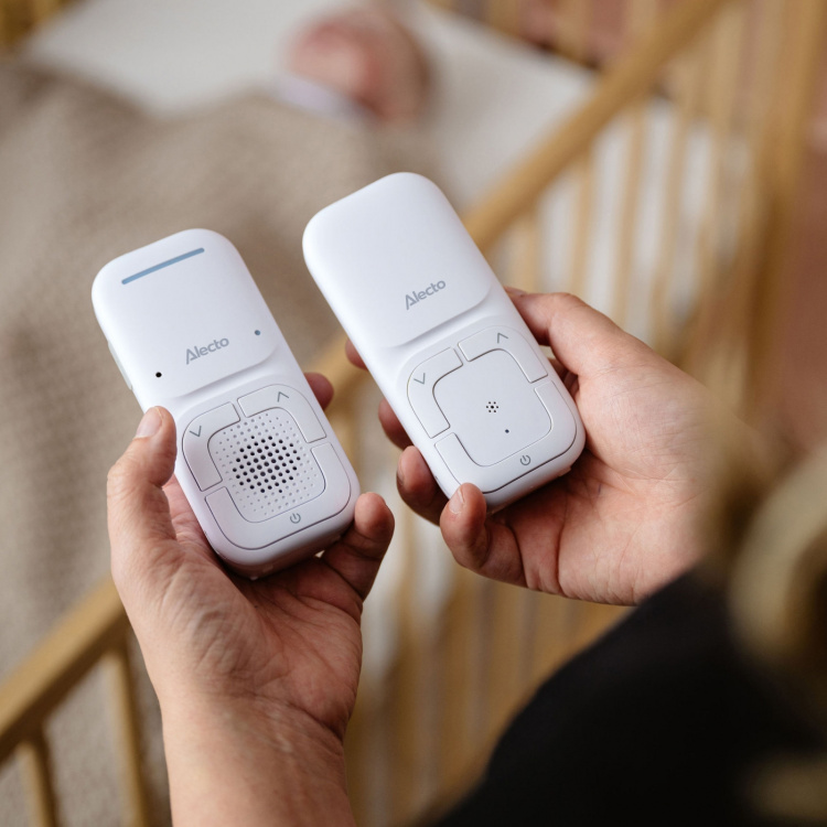 Alecto Modern Full Eco audio babyvakt med kristallklar DECT-ljudkvalitet och lång standbytid Vit Alecto Modern Full Eco audio babyvakt med kristallklar DECT-ljudkvalitet och lång standbytid Vit