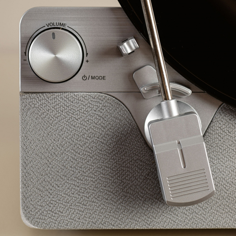 Lenco Helautomatisk vertikal skivspelare med inbyggda högtalare och Bluetooth® Silver Lenco Helautomatisk vertikal skivspelare med inbyggda högtalare och Bluetooth® Silver