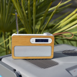 Lenco Bärbar DAB+/ FM-radio med Bluetooth® Bamboo White Lenco Bärbar DAB+/ FM-radio med Bluetooth® Bamboo White