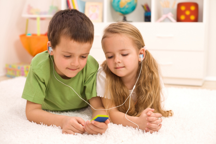 Lenco MP3/MP4-spelare med 8 GB minne Blue Lenco MP3/MP4-spelare med 8 GB minne Blue