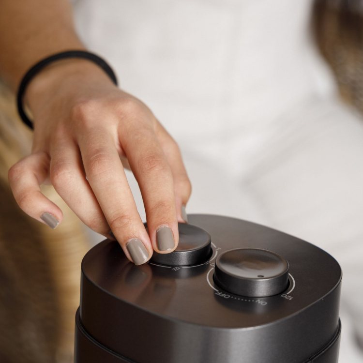 Taurus Fläkt New Babel Torn Svart 76cm