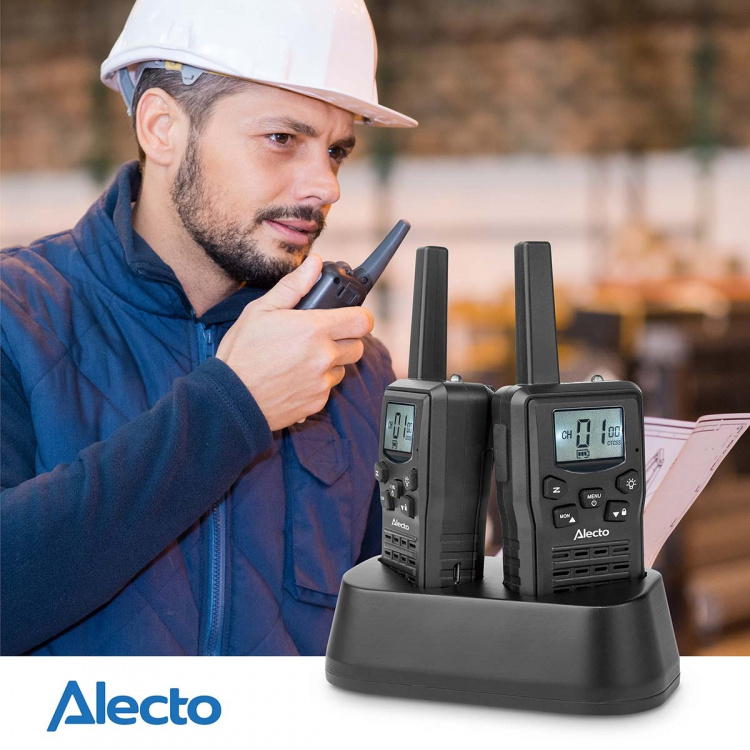 Alecto Walkie-Talkie Set | 2 handenheter | Upp till 10 km | Frekvenskanaler: 8 | PTT / VOX | 24 h standby | Laddningsbas ingår | Hörlursutgång | Svart