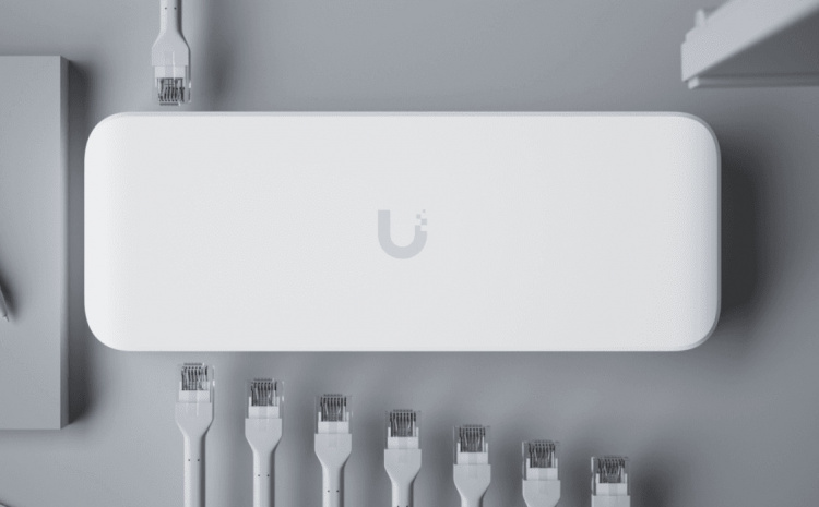 Ubiquiti UniFi USW-Ultra (42 W) 8-portars PoE-switch utan strömförsörjning