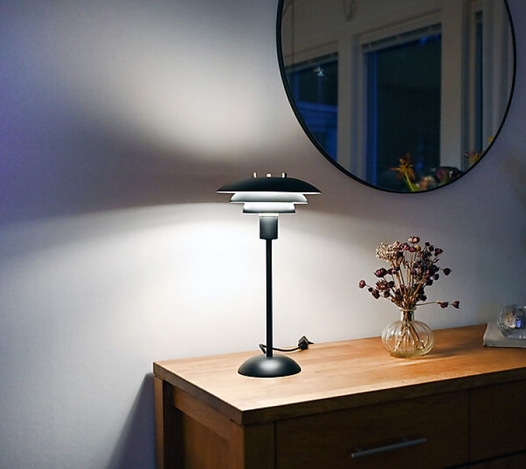 Aneta Bordslampa EPSILON 18318-15 Svart Aneta