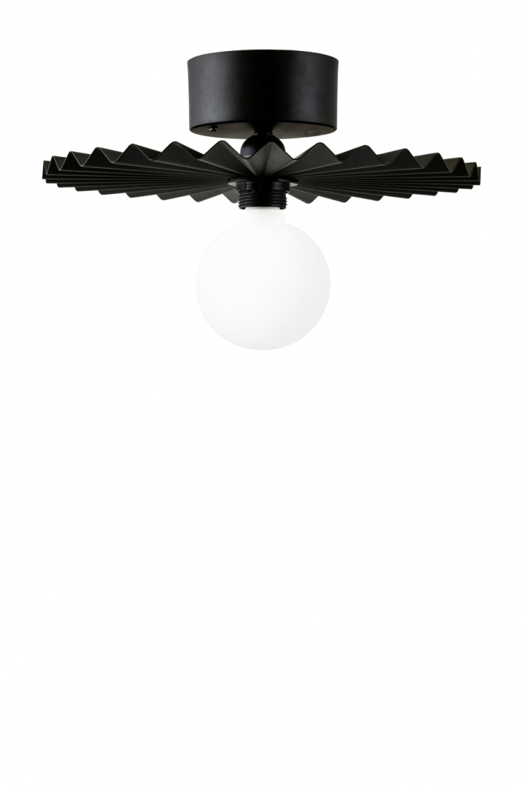 Globen Lighting Plafond Omega 35 svart Globen Lighting